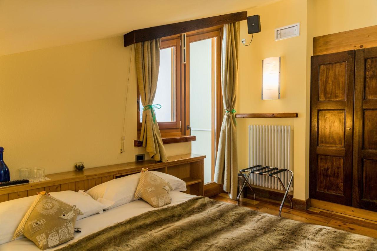 Shatush Hotel