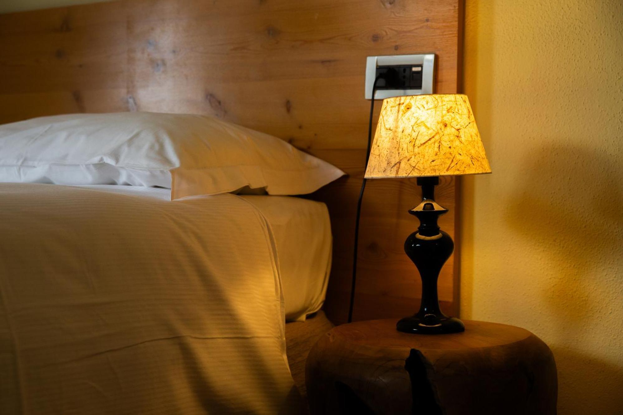 Shatush Hotel 3*