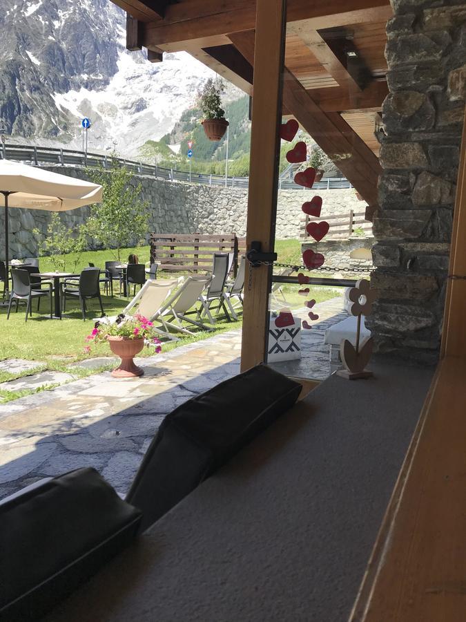 Shatush Hotel